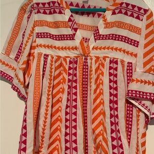 Old Navy Cream and White 3/4 Sleeve Blouse with Mandarin Collar